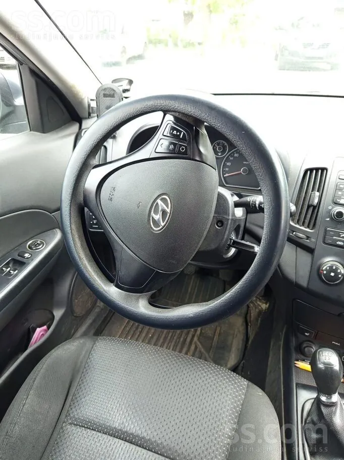 Hyundai I30 2010 photo 4