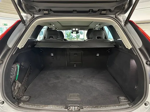 Volvo Xc60 2025 photo 5