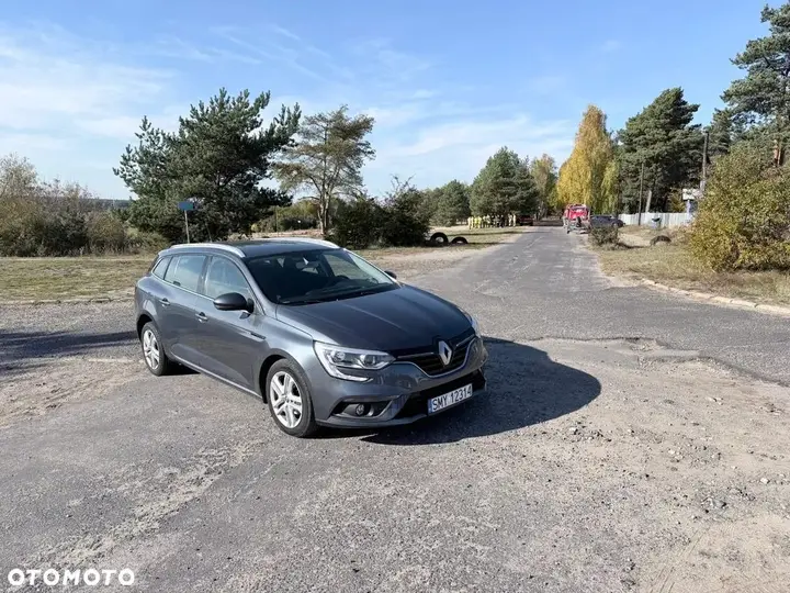 Renault Megane 2017 photo 2