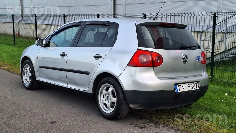Volkswagen Golf 5 2006 photo 4
