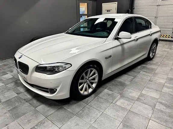 BMW 520D 2011 photo 3
