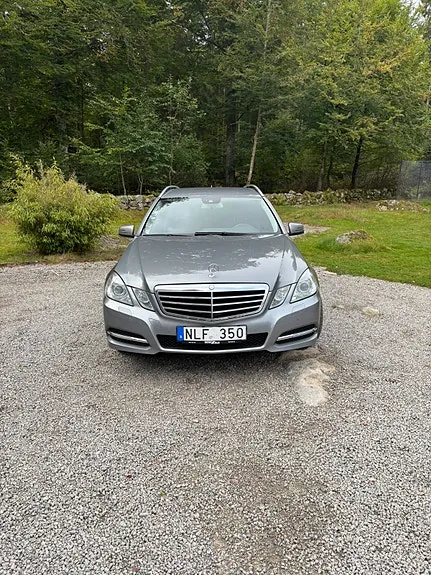 Mercedes-Benz E250 2011 photo 3