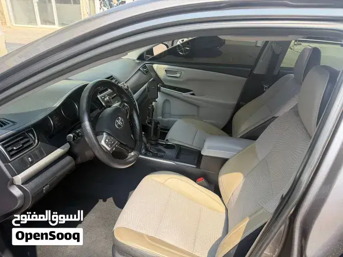 Toyota Camry 2016 photo 2