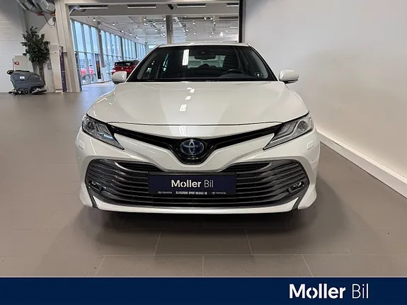 Toyota Camry 2021 photo 4