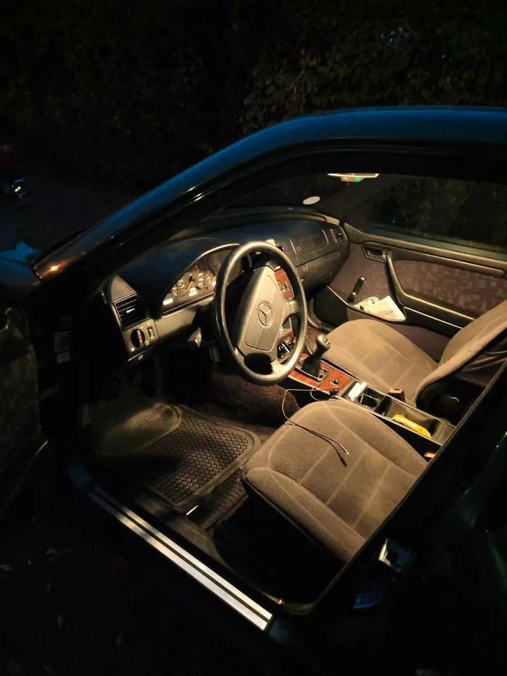 Mercedes-Benz C 180