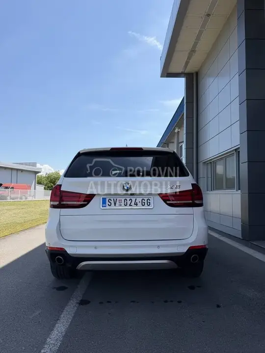 BMW X5 2015 photo 4