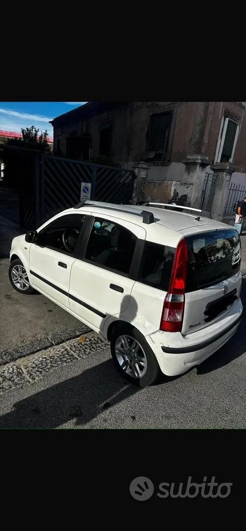 Fiat Panda 2010 photo 2