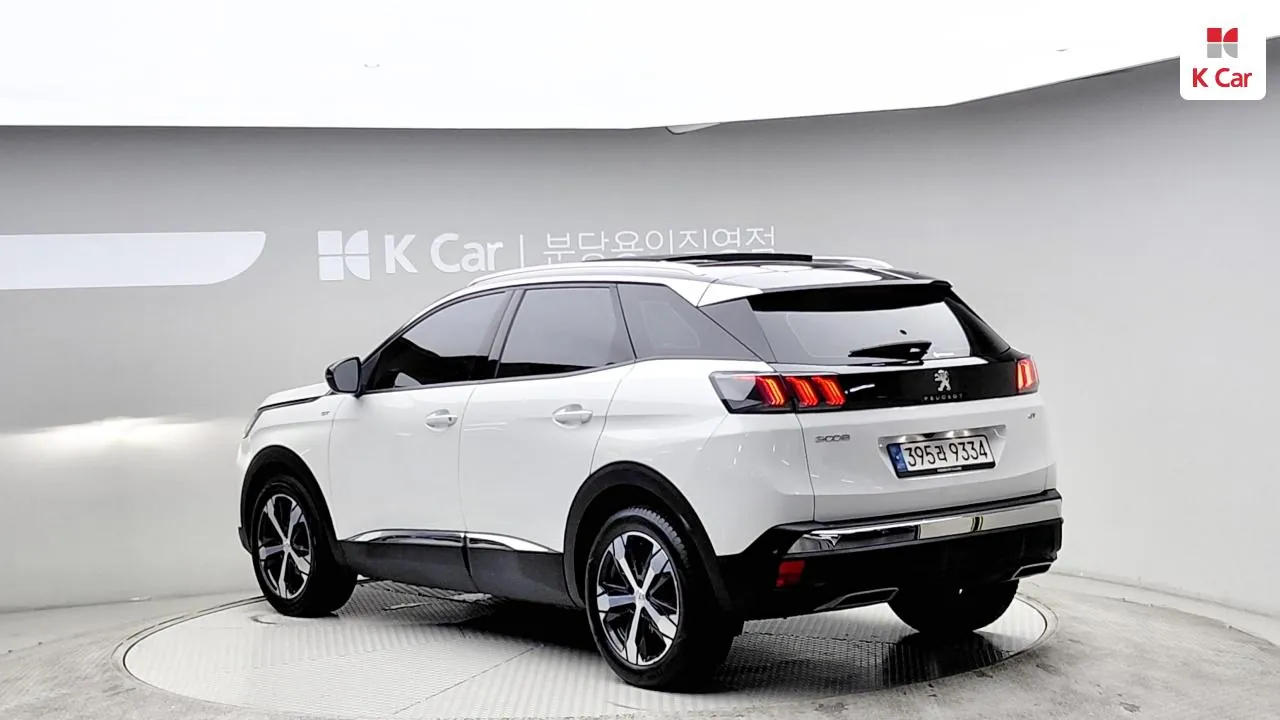 Peugeot 3008 2022 photo 2