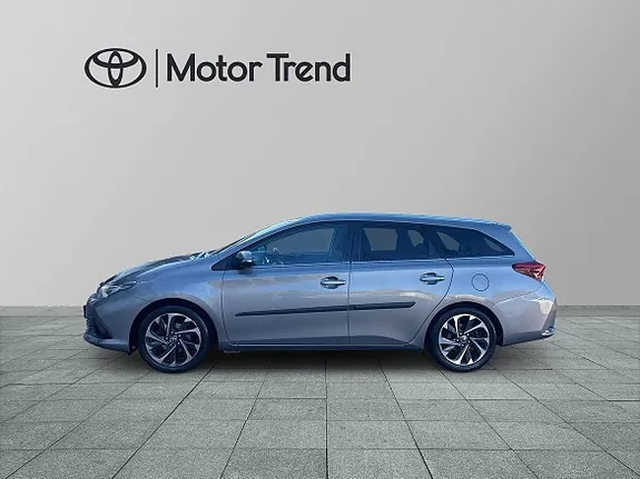 Toyota Auris 2016 photo 4