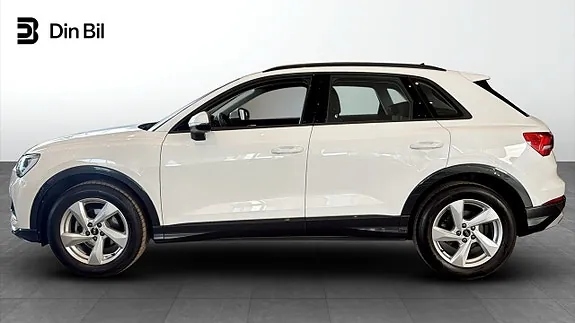 Audi Q3 2023 photo 2