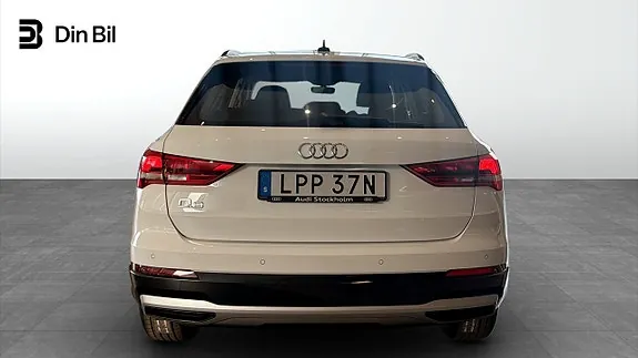 Audi Q3 2023 photo 5