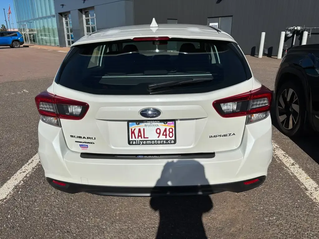 Subaru Impreza 2023 photo 4