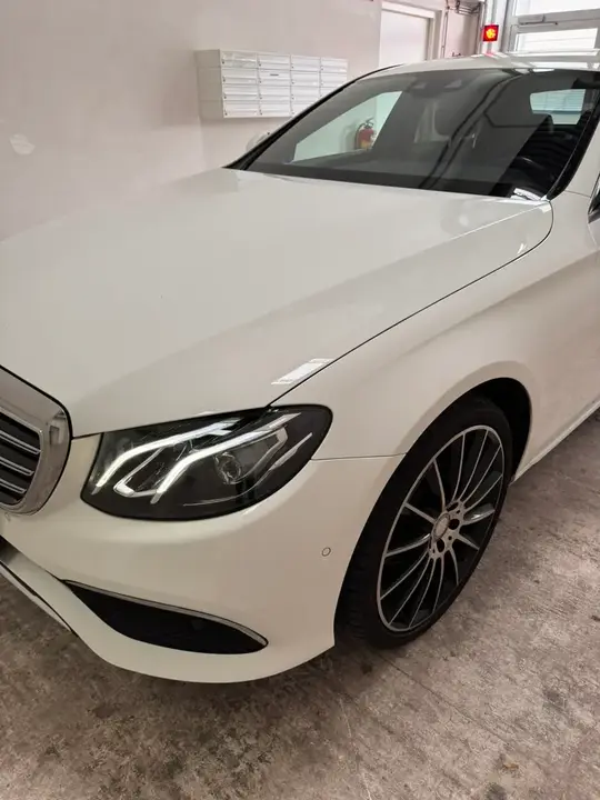 Mercedes-Benz E-Class 2017 photo 3