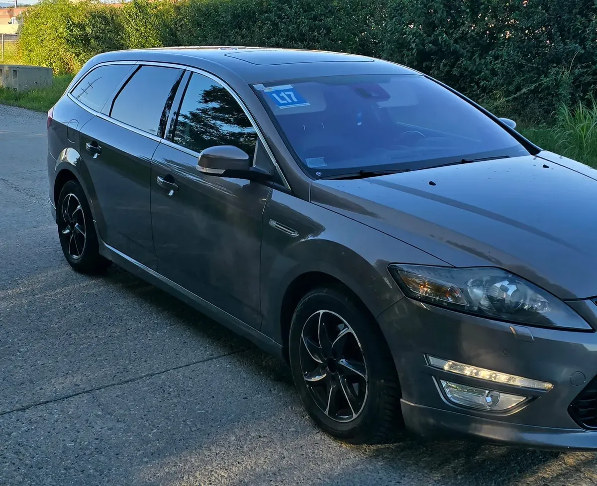 Ford Mondeo 2012 photo 2