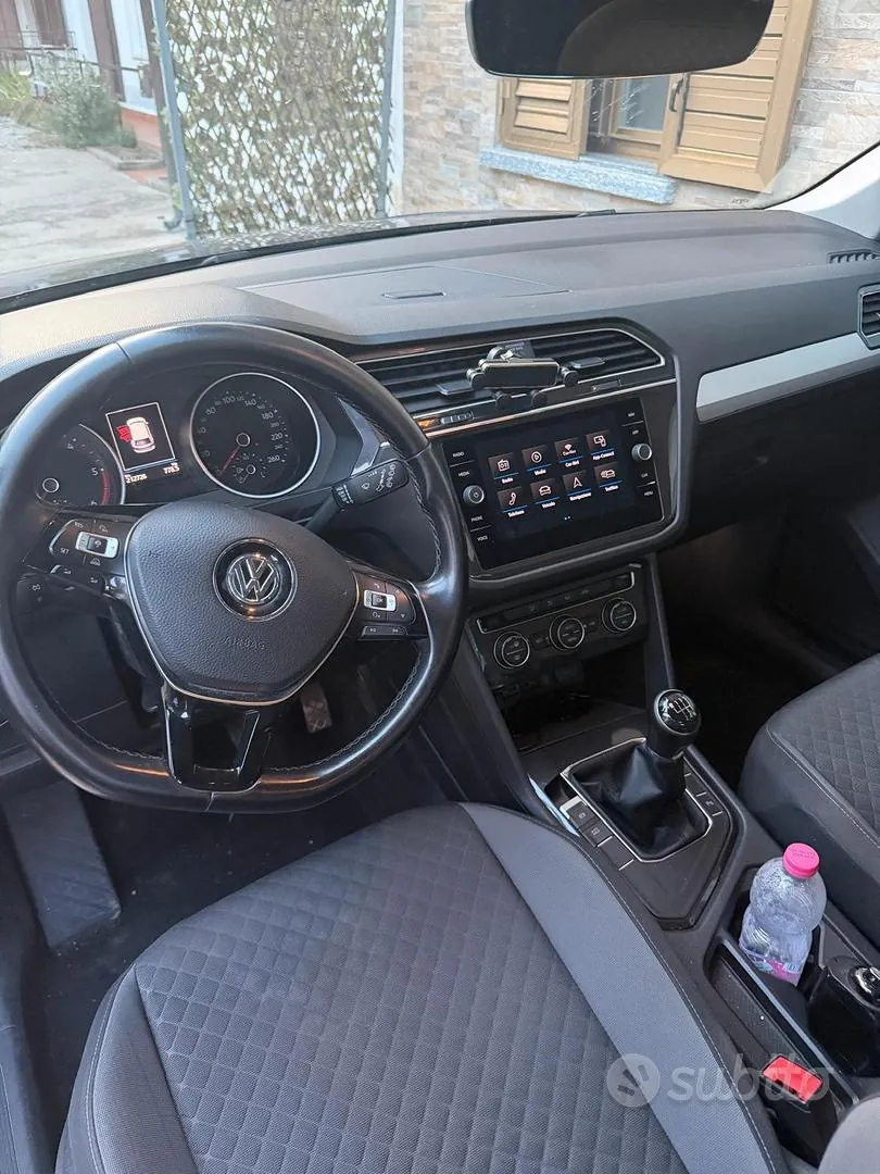 Volkswagen Tiguan 2018 photo 3