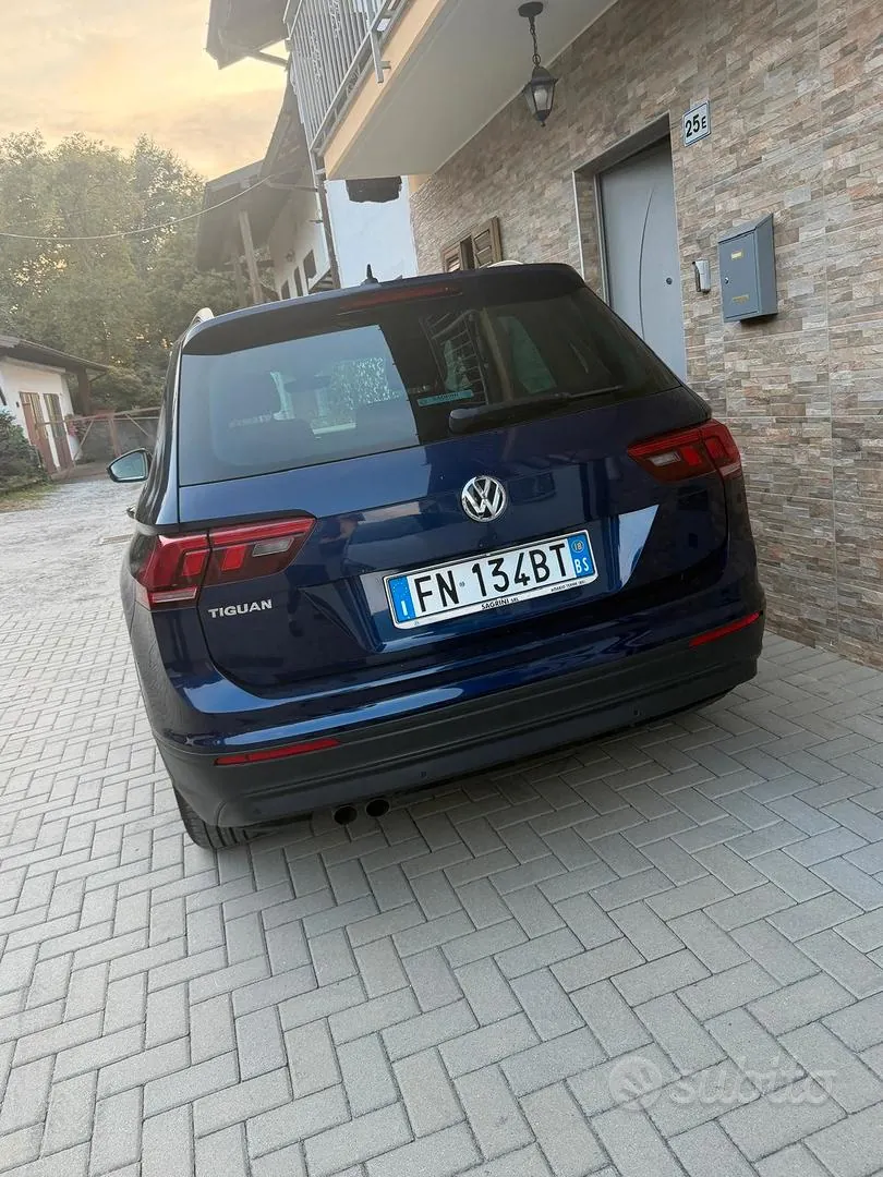 Volkswagen Tiguan 2018 photo 2