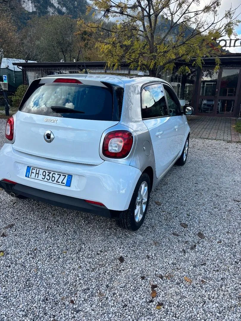 Smart Forfour 2015 photo 5