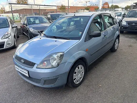 Ford Fiesta 2006 photo 2