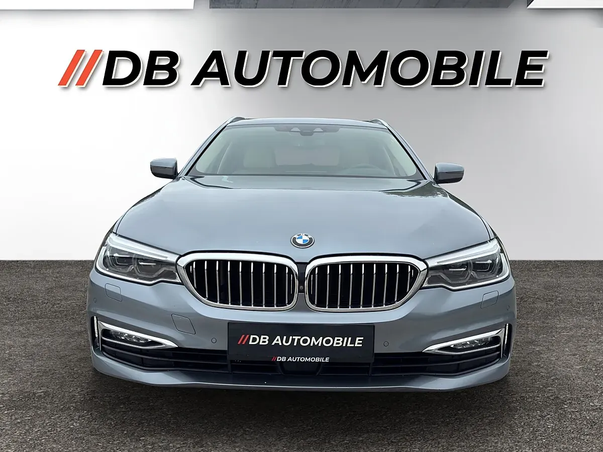 BMW 5 Series 2017 photo 2