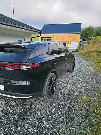 BYD Tang 2022 photo 3