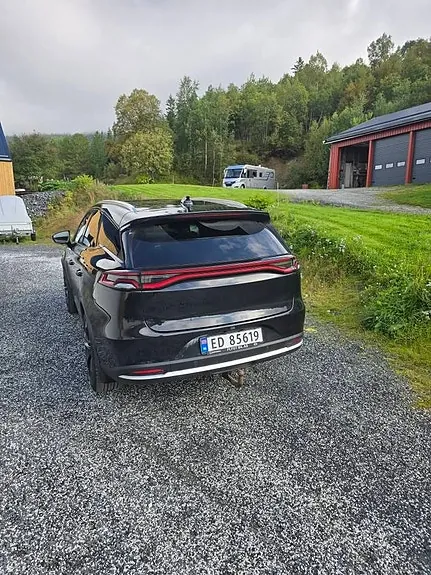 BYD Tang 2022 photo 2