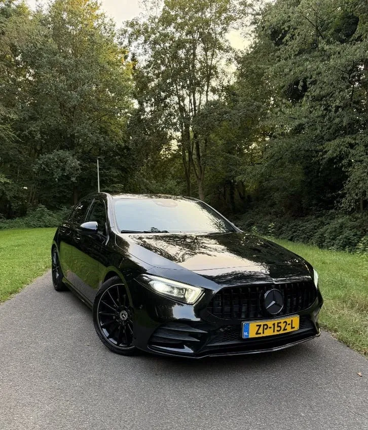 Mercedes-Benz A220