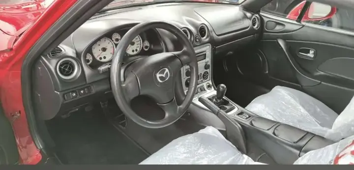 Mazda Mx-5 2004 photo 2