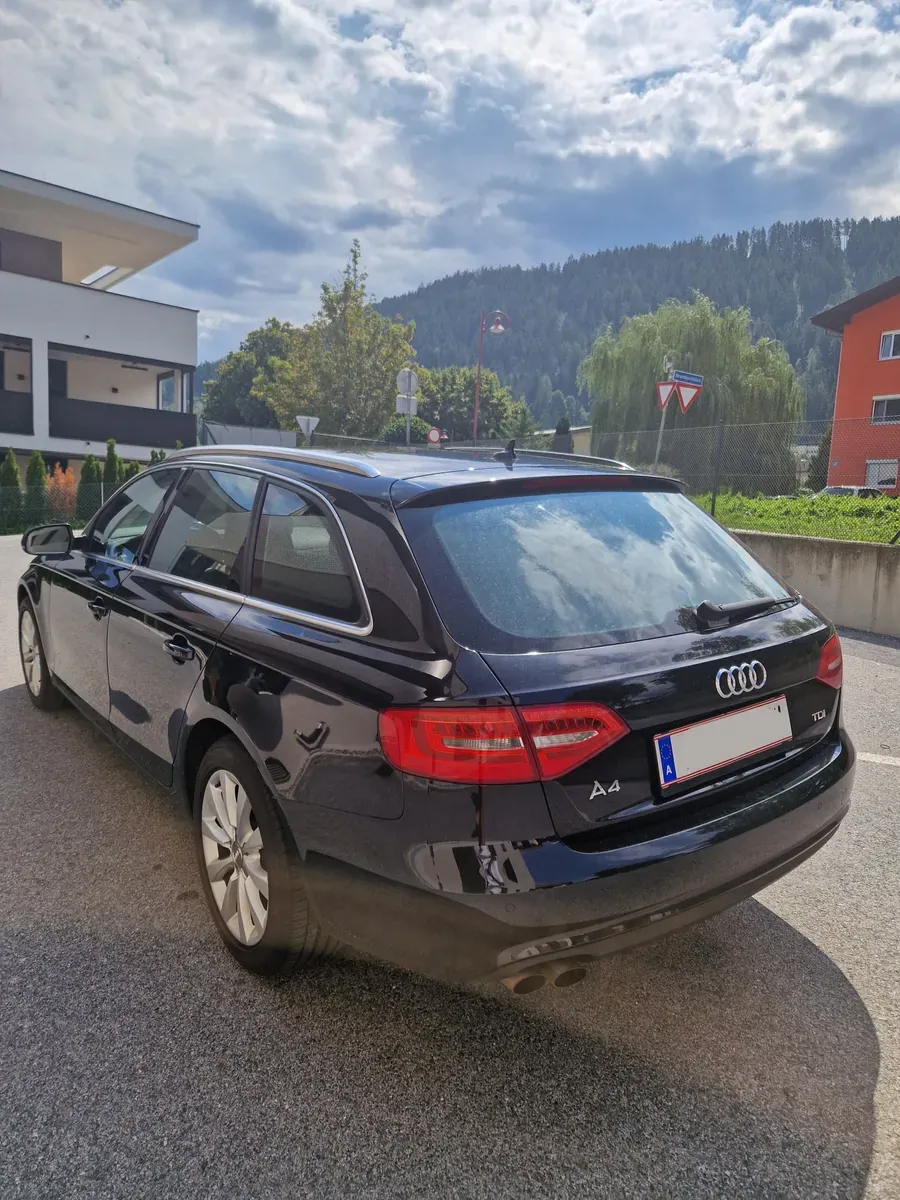 Audi A4 2013 photo 3
