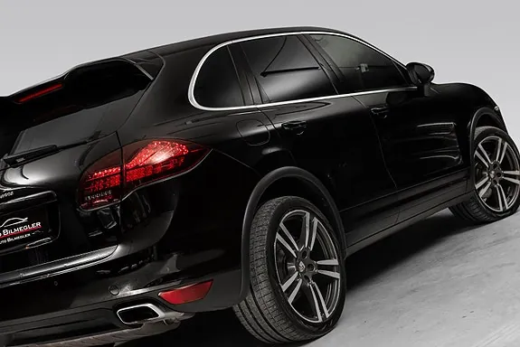 Porsche Cayenne 2013 photo 4