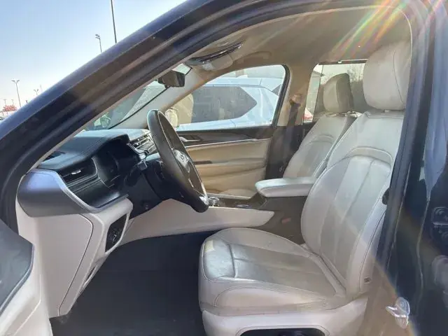 Jeep Grand Cherokee L 2022 photo 3
