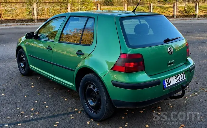Volkswagen Golf 4 2002 photo 3