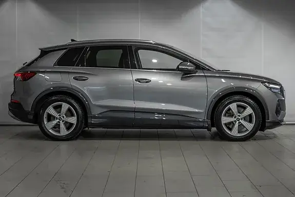 Audi Q4 E-Tron 2023 photo 3