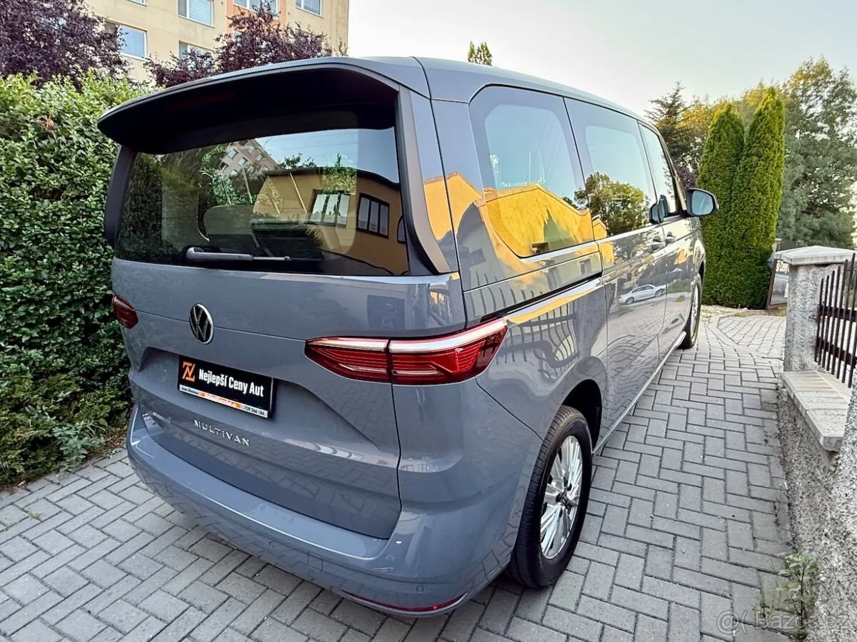 Volkswagen Multivan 2024 photo 5