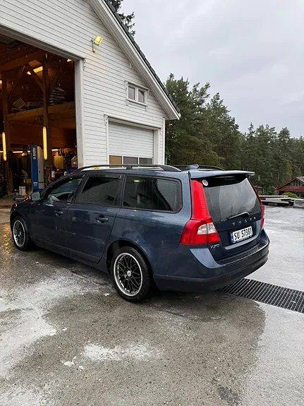 Volvo V70 2008 photo 3