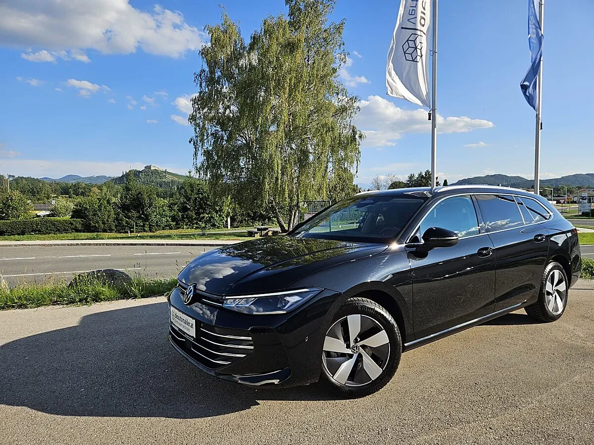 Volkswagen Passat 2025 photo 3