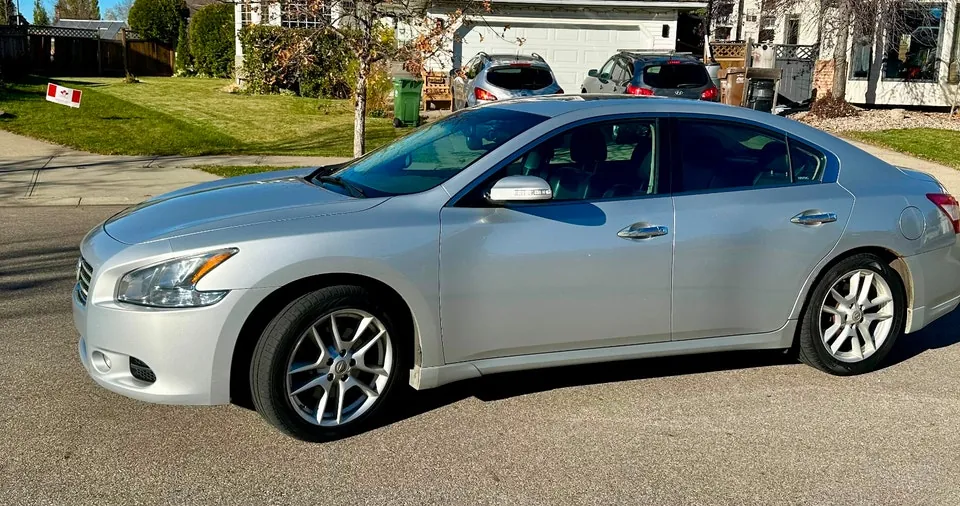 Nissan Maxima