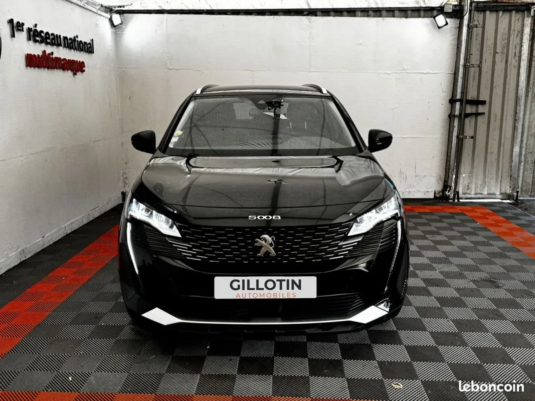 Peugeot 5008 2022 photo 2