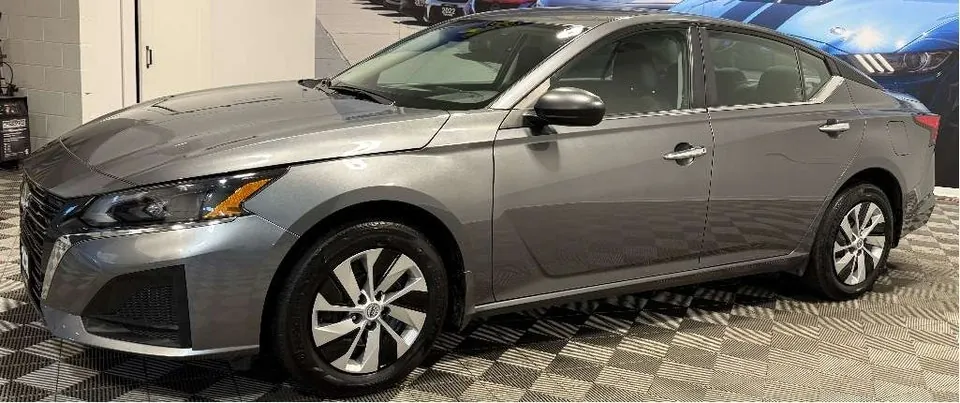 Nissan Altima 2025 photo 2