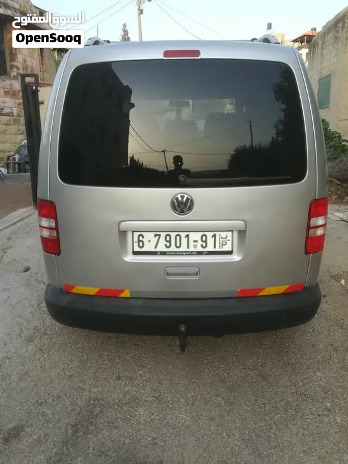 Volkswagen Caddy 2012 photo 2