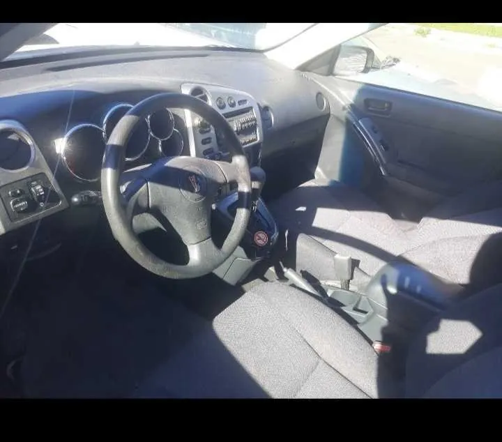 Pontiac Vibe 2003 photo 3