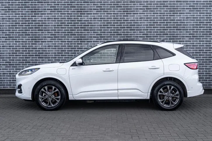 Ford Kuga 2023 photo 3