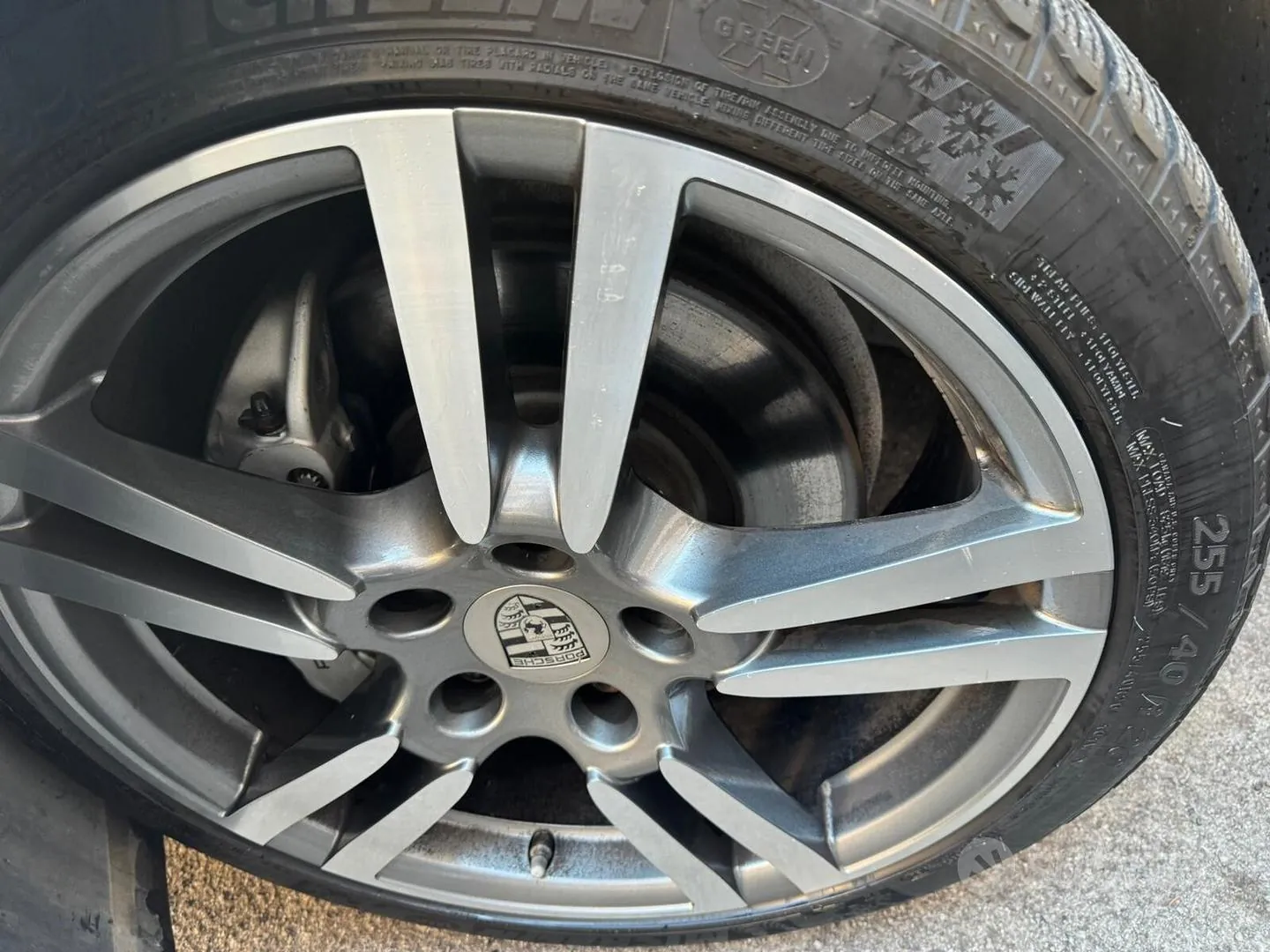 Porsche Panamera 2010 photo 2