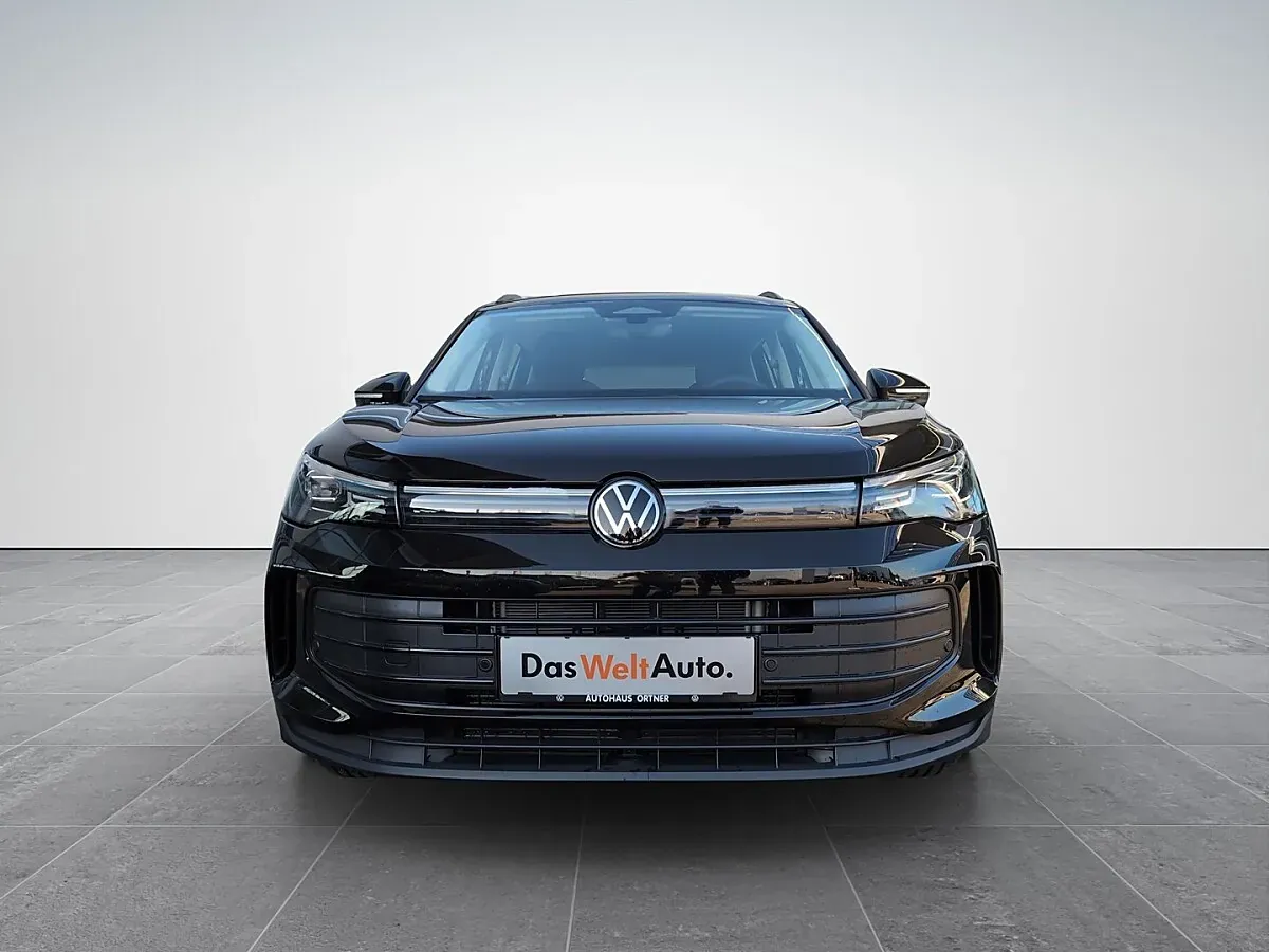 Volkswagen Tiguan 2025 photo 2