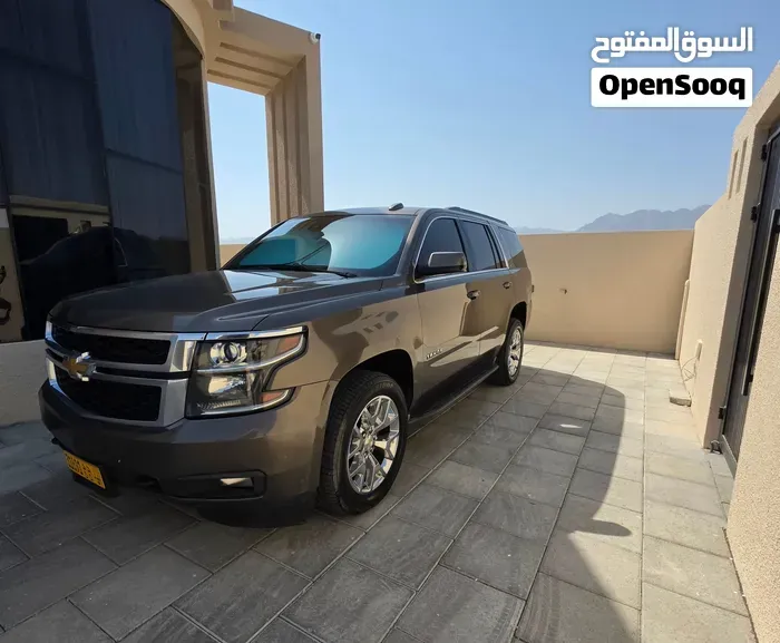 Chevrolet Tahoe 2016 photo 2