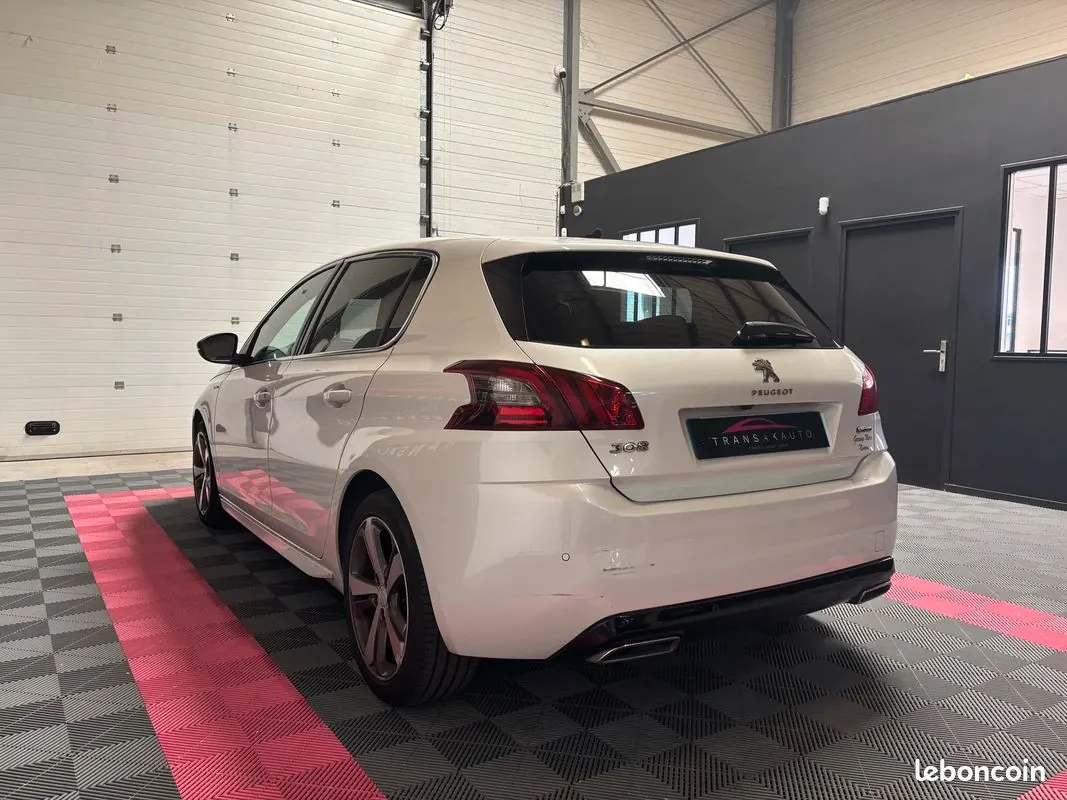 Peugeot 308 2019 photo 5