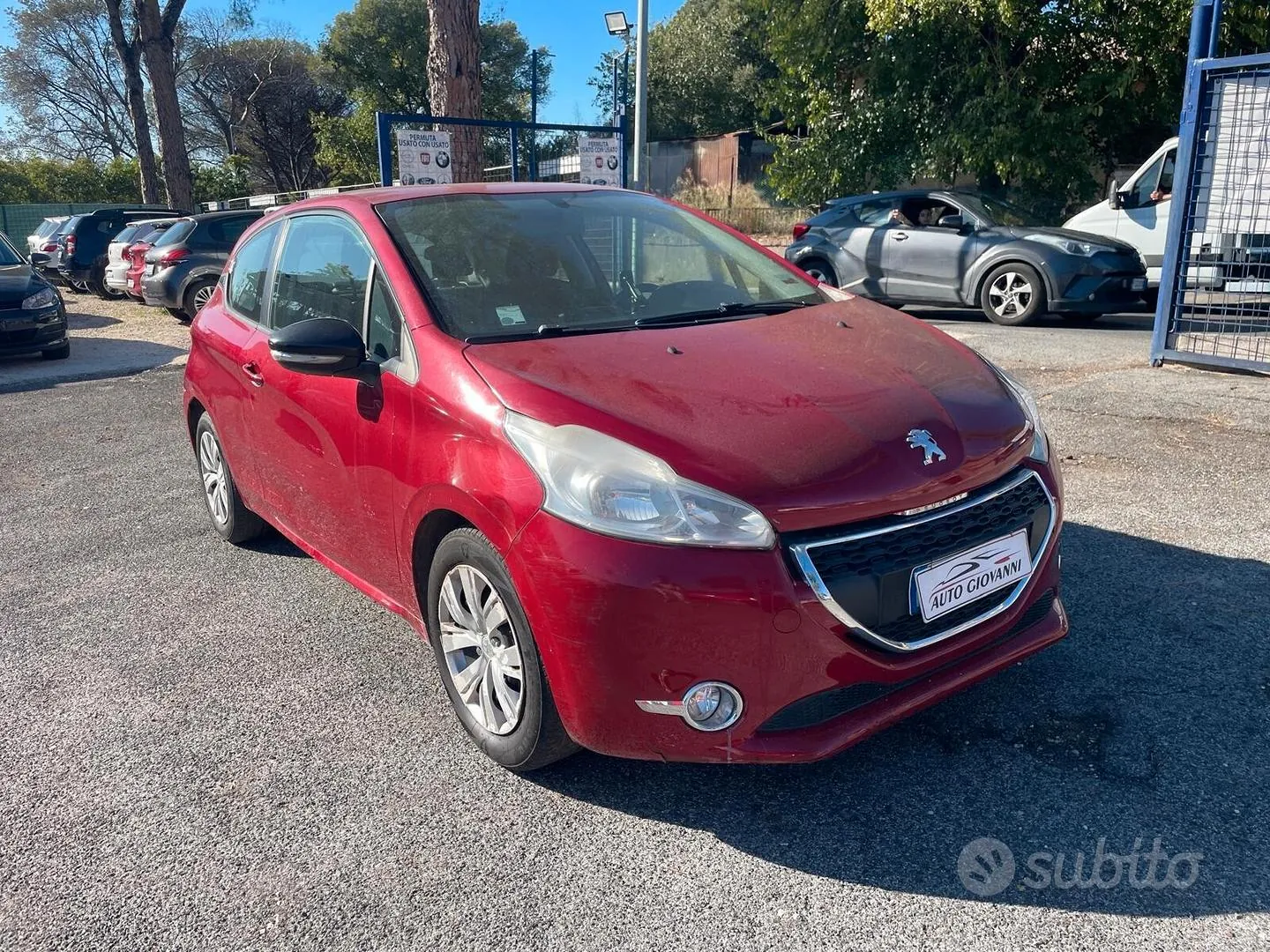 Peugeot 208