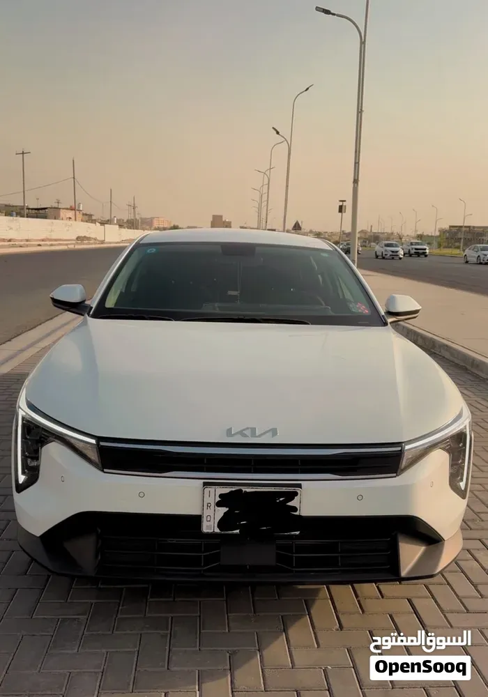 Kia K4
