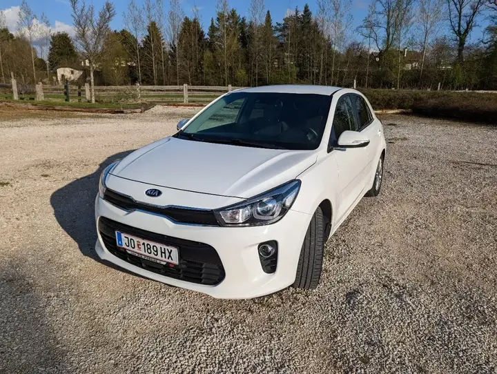 Kia Rio 2017 photo 3