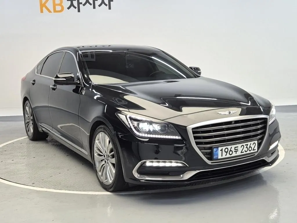 Genesis G80 2017 photo 4