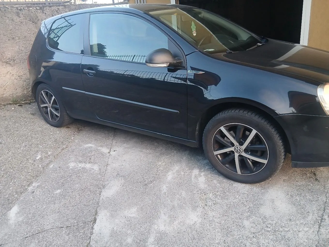 Volkswagen Golf 2009 photo 4